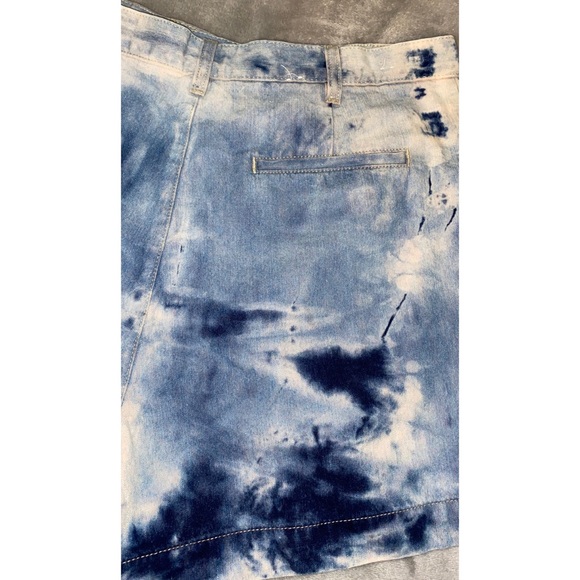 ❣️Dockers Tie dye Jean Shorts - Picture 6 of 7
